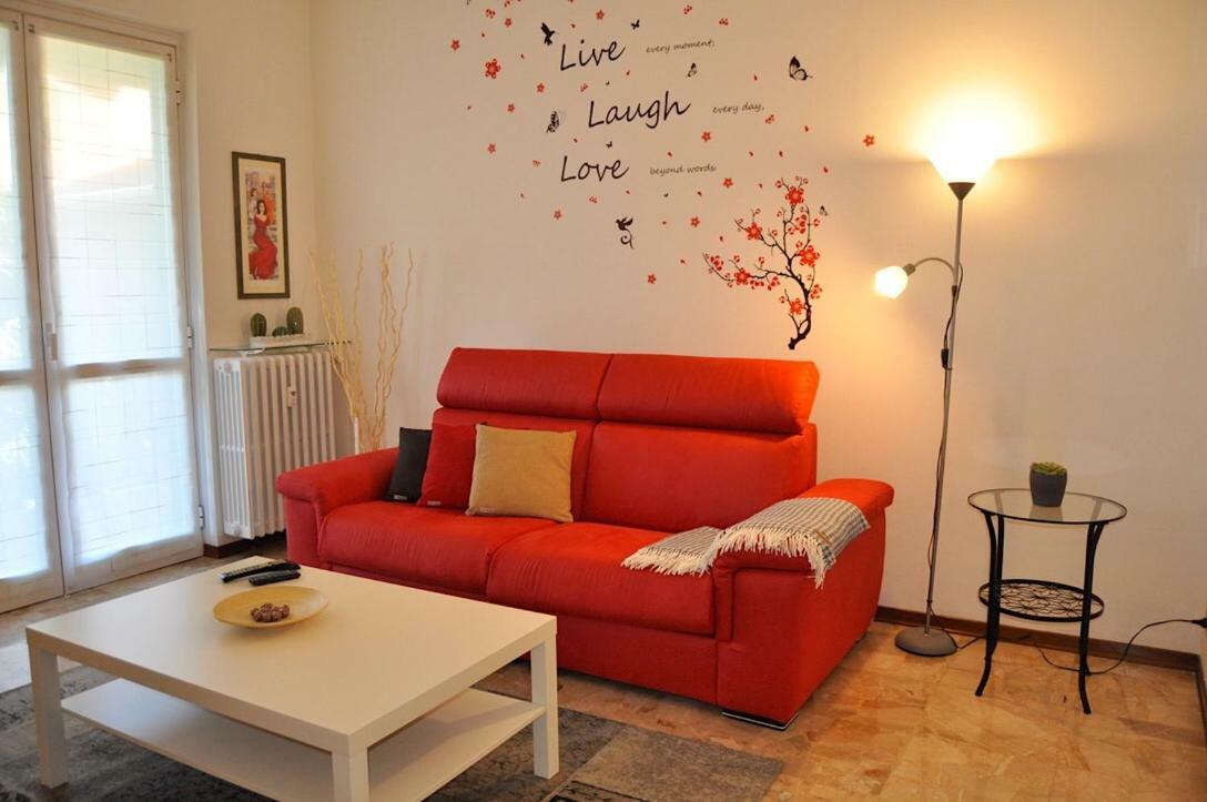 La Casa Di Sarita Apartment ปาเวีย ภายนอก รูปภาพ