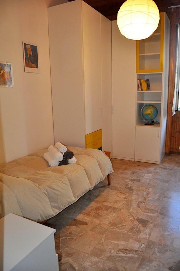 La Casa Di Sarita Apartment ปาเวีย ภายนอก รูปภาพ
